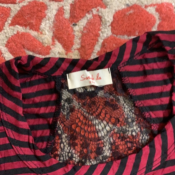 Gently worn red/black striped top with open black lace back - Picture 2 of 4